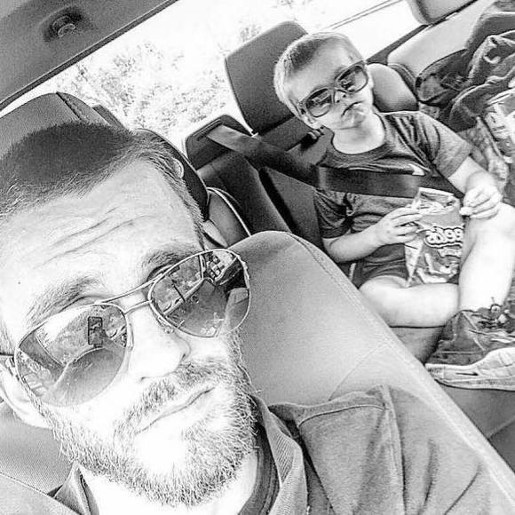 Meet your Posher, Tommy - Picture 1 of 1